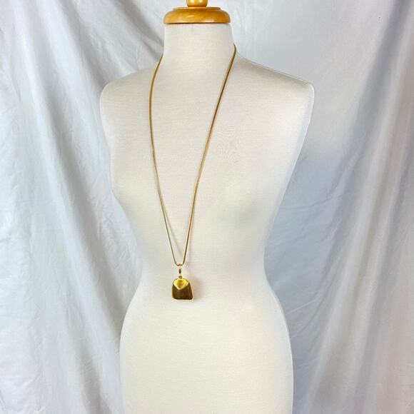 Vintage Estate piece signed ESSEX modernist brushed gold tone pendant necklace - Picture 5 of 8